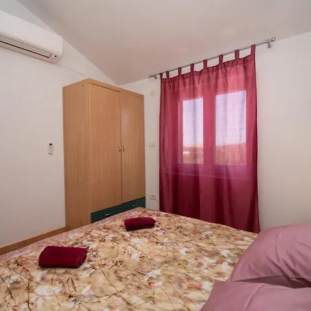 Villa Beautiful Enka In Banjole,pula