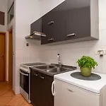 Villa Beautiful Enka In Banjole,pula - By Istrabook